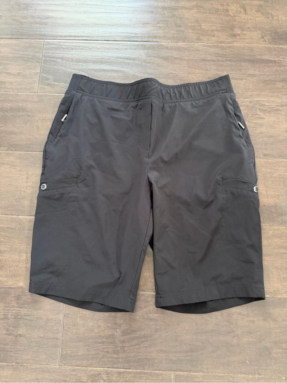 Chico's Black Stretch Cargo Athletic Shorts